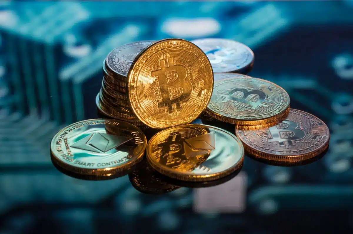 principaux acteurs et les régulateurs sur le marché des crypto-monnaies